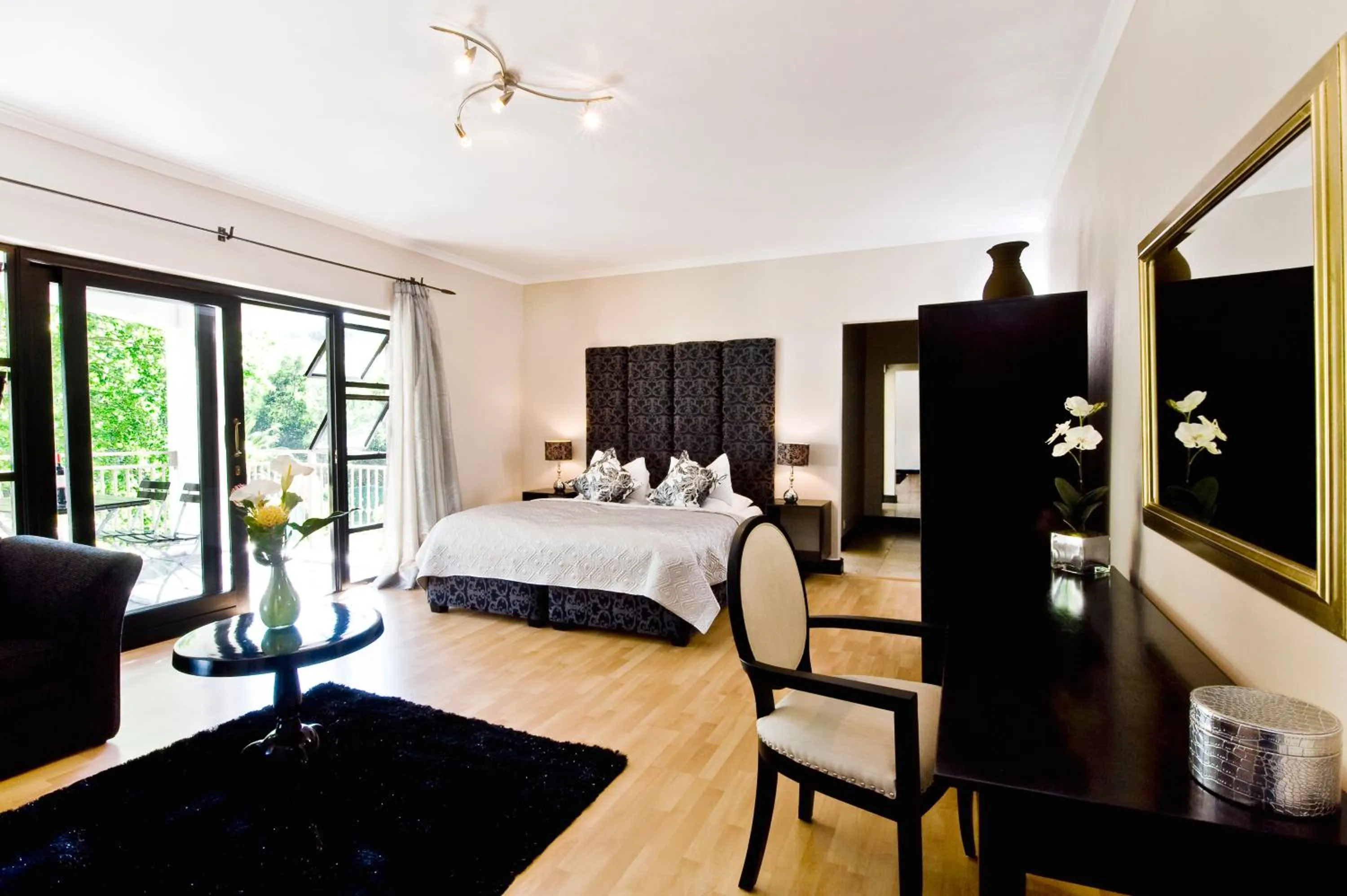 Bed in Southern Light Country House