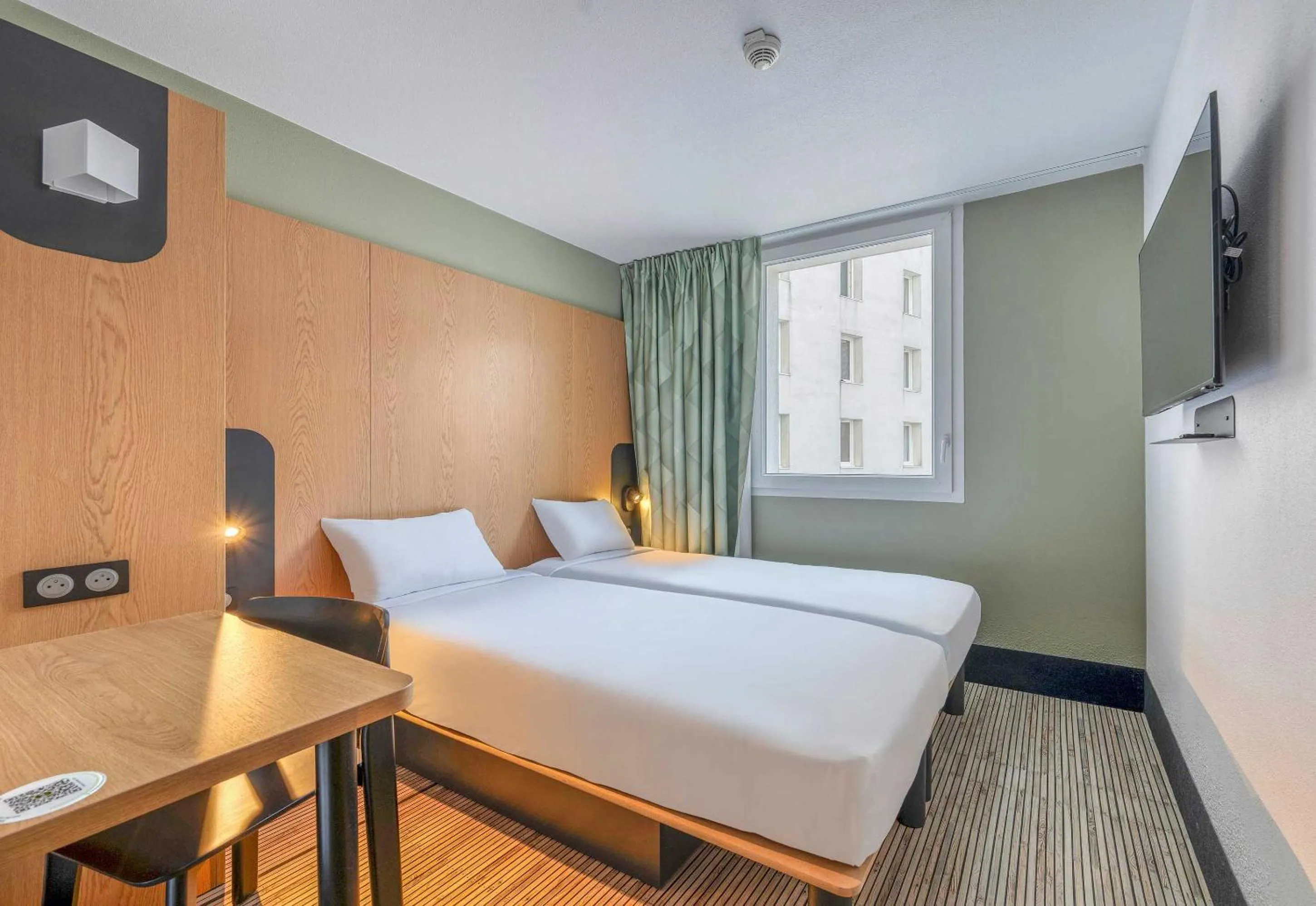 Bedroom, Bed in B&B HOTEL Bordeaux Centre Bègles