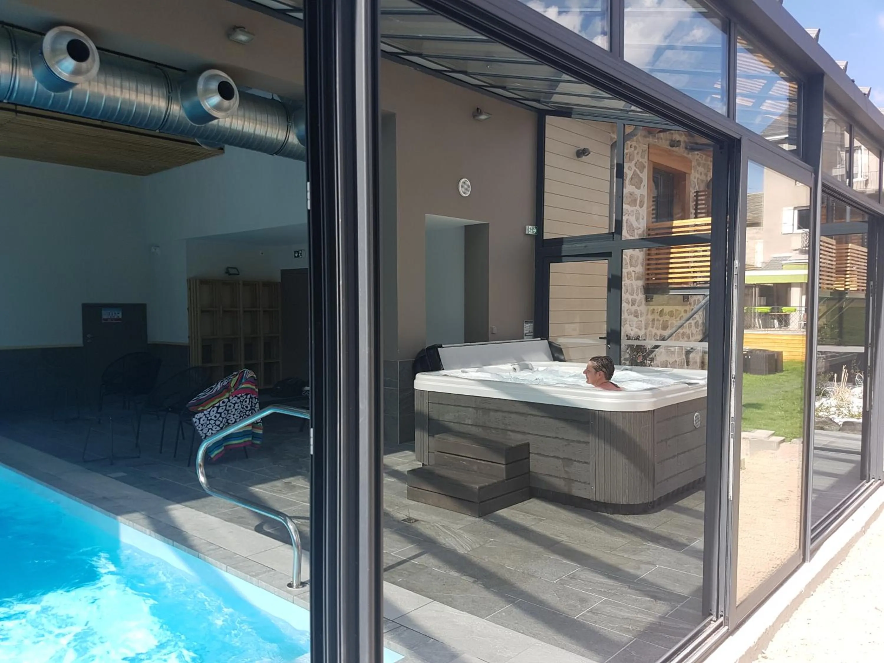  in Logis SPA Hotel Restaurant De La Poste