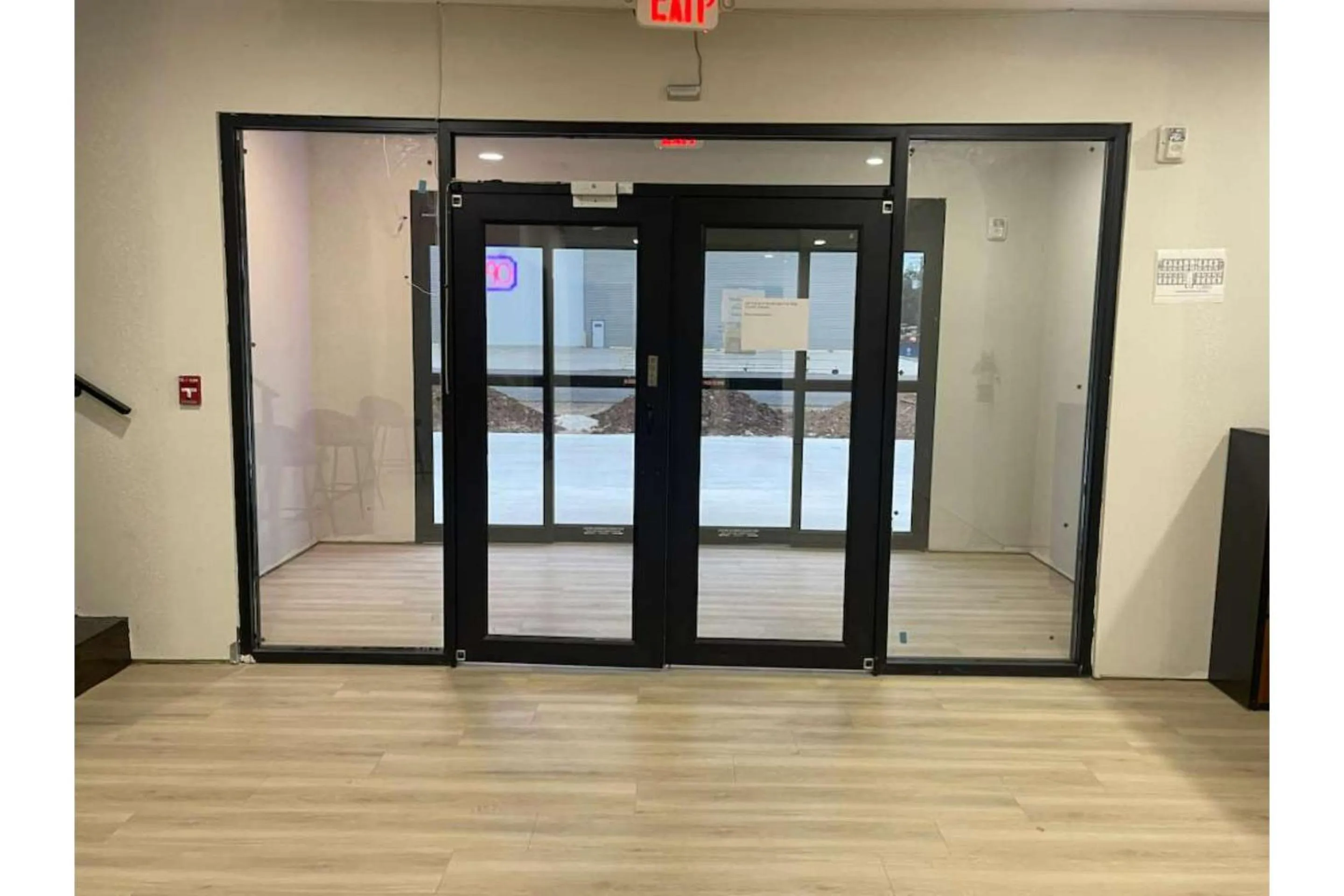 Lobby or reception in Hotel O Efficiency De Luxe Near Lake Charles Sulphur
