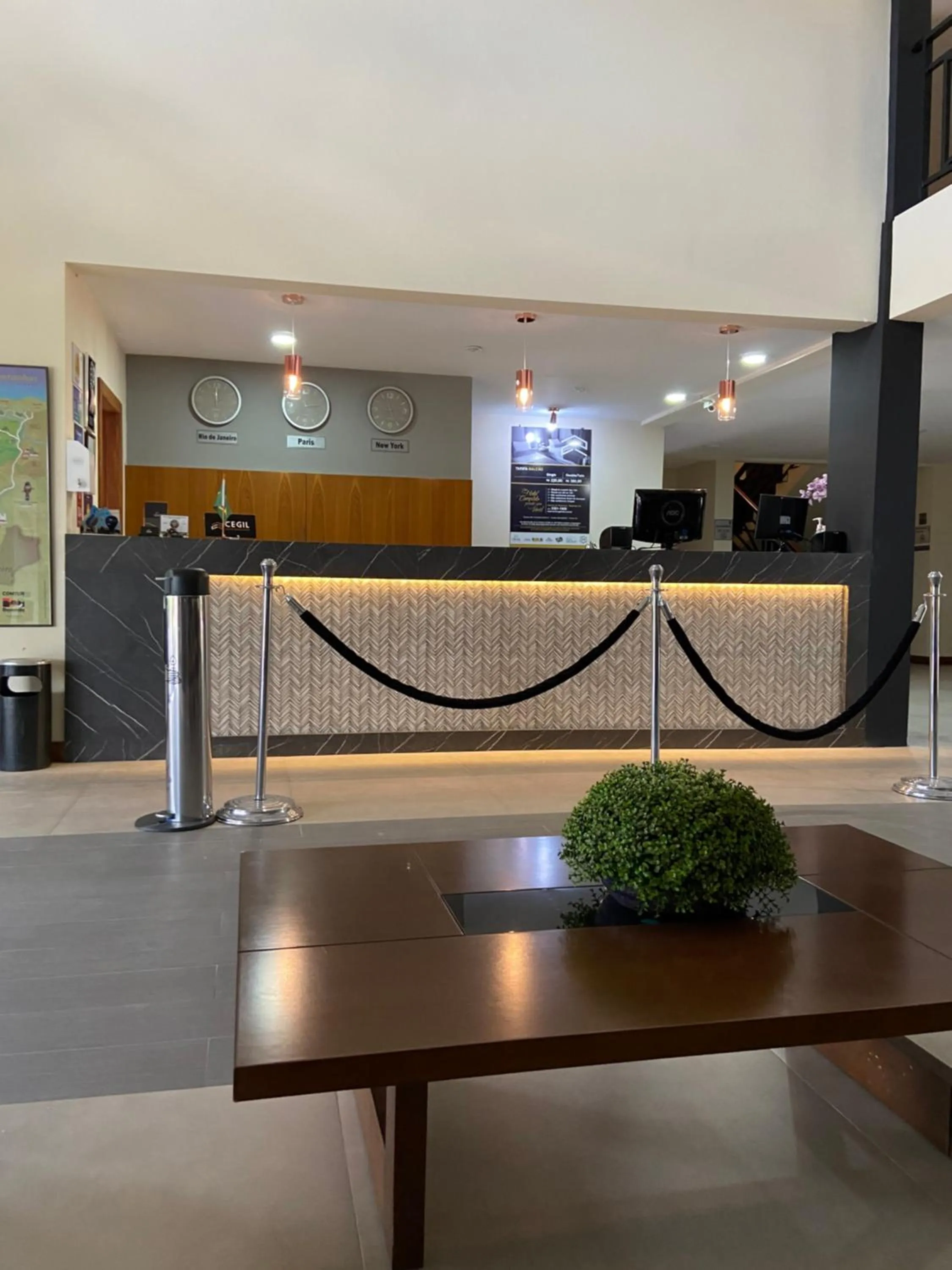 Lobby or reception in Cegil Hotel Boulevard