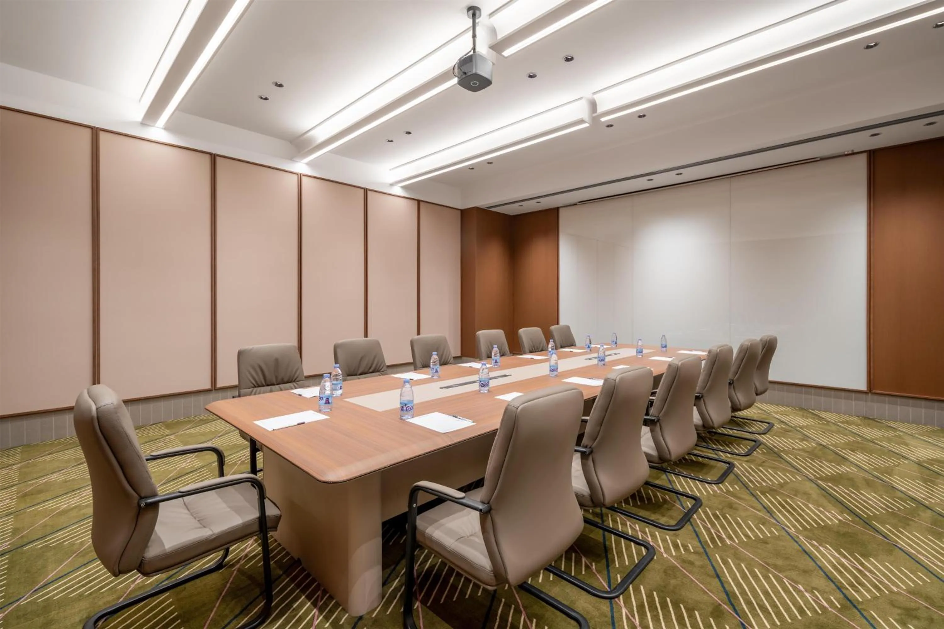 Meeting/conference room in Hilton Garden Inn Wuhu Economic Tech Zone