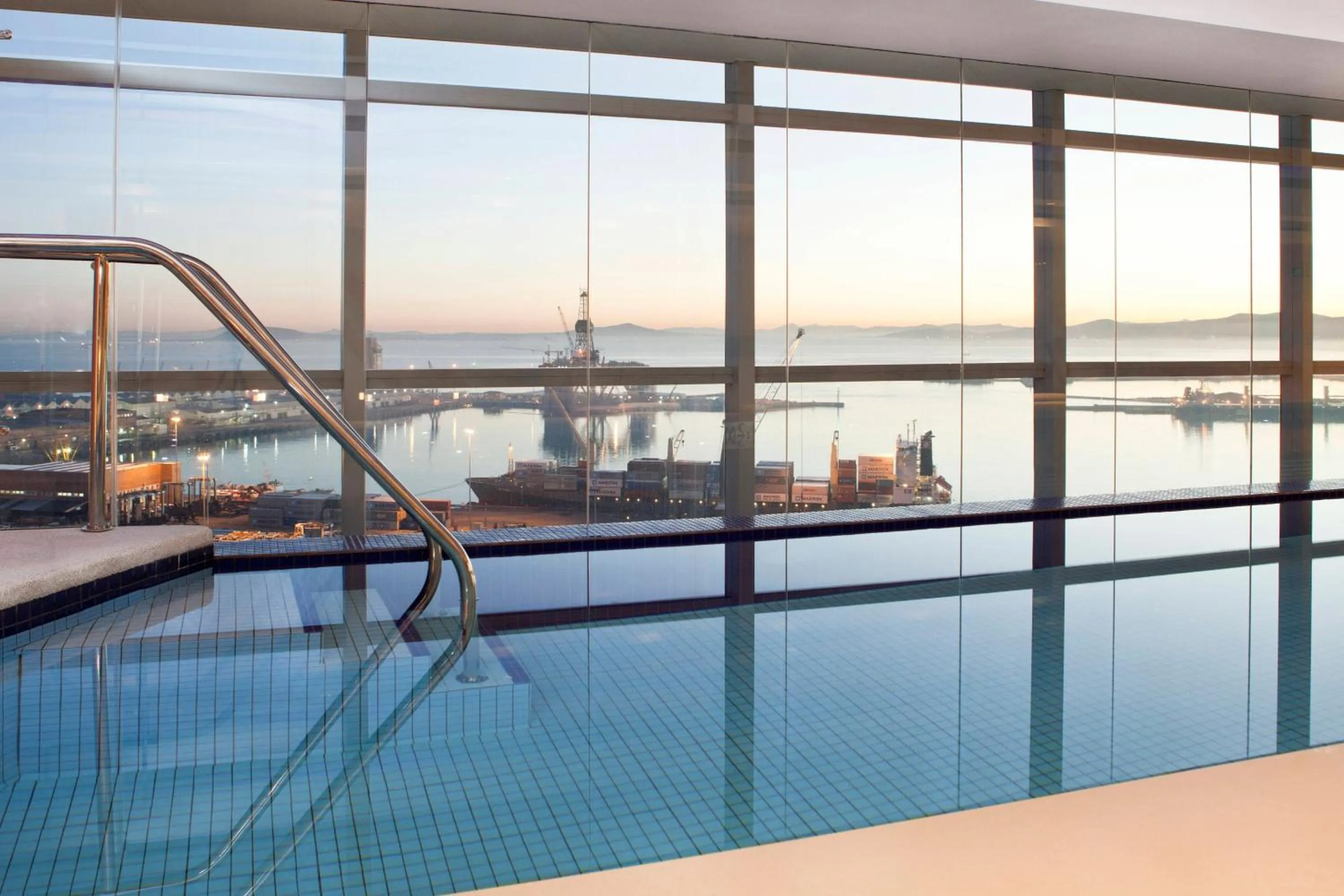 Swimming pool in The Westin Cape Town