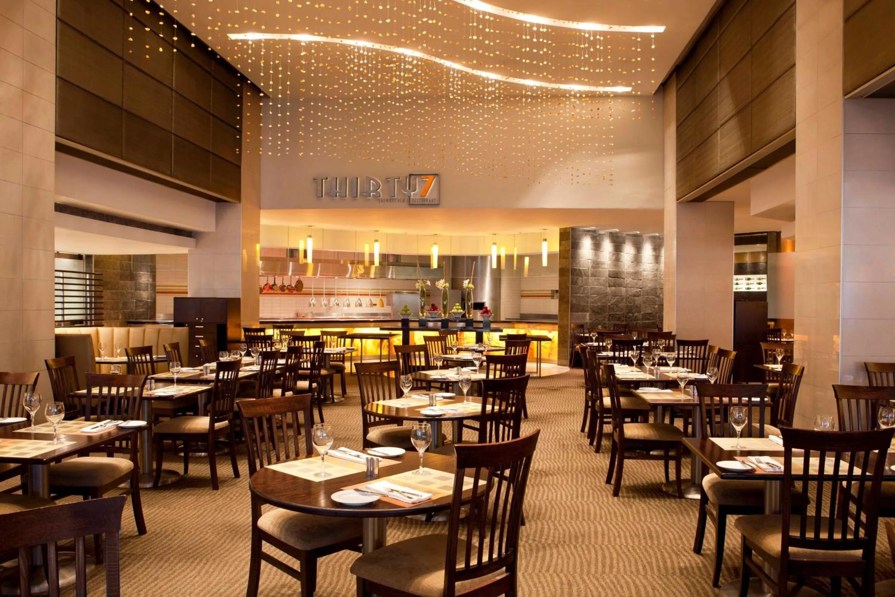 Restaurant/places to eat in The Westin Cape Town