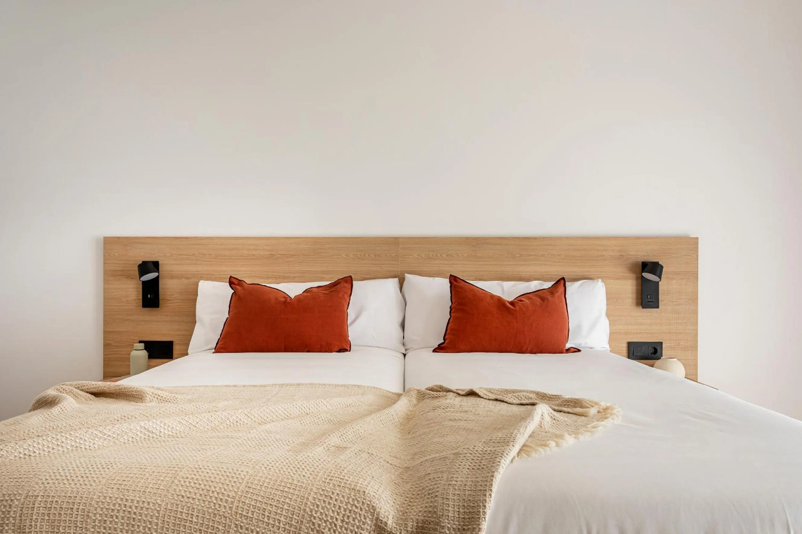 Bedroom, Bed in B48 Valencia Feria