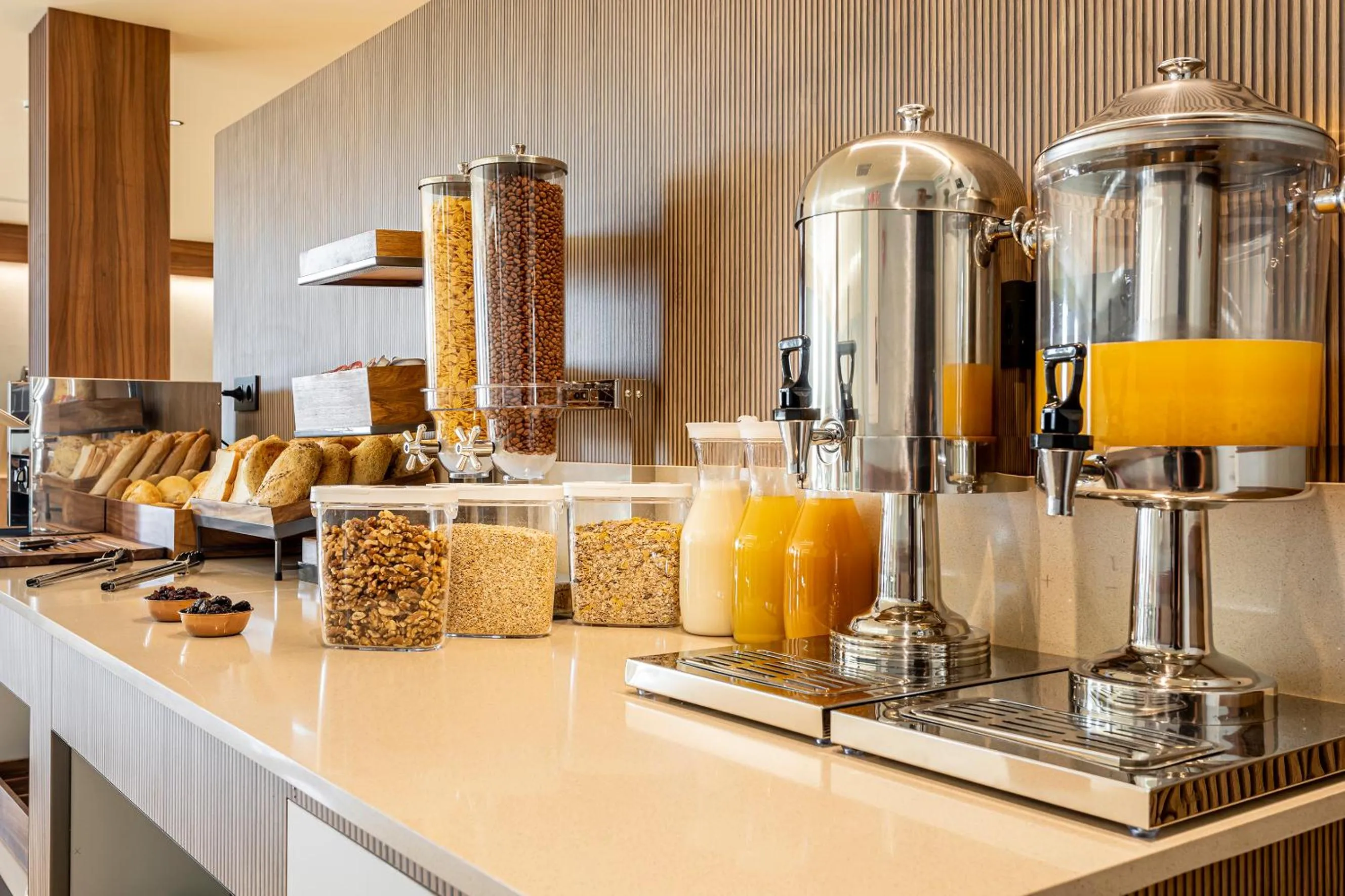 Breakfast in B48 Valencia Feria