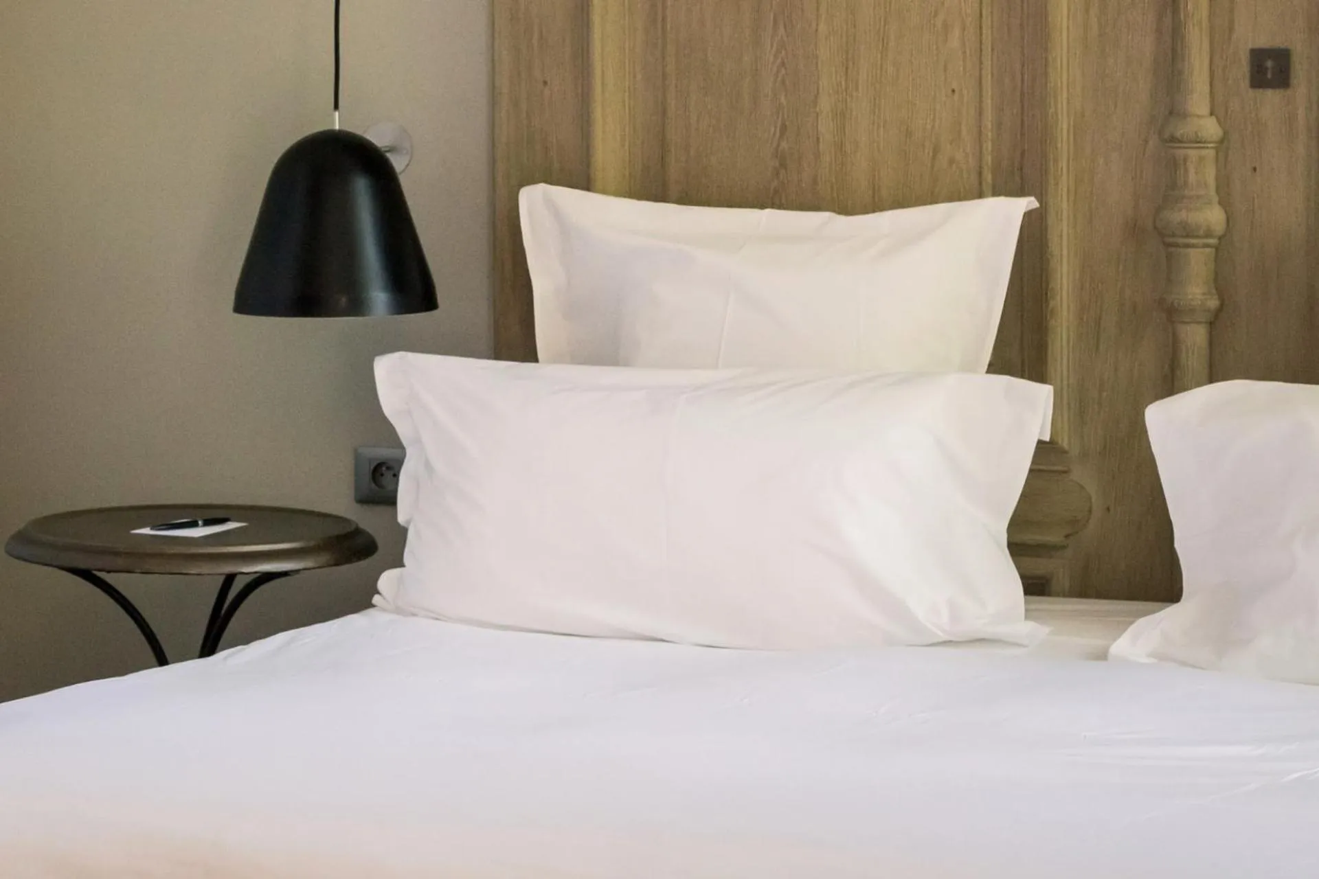 Bed in Domaine de Fontenille