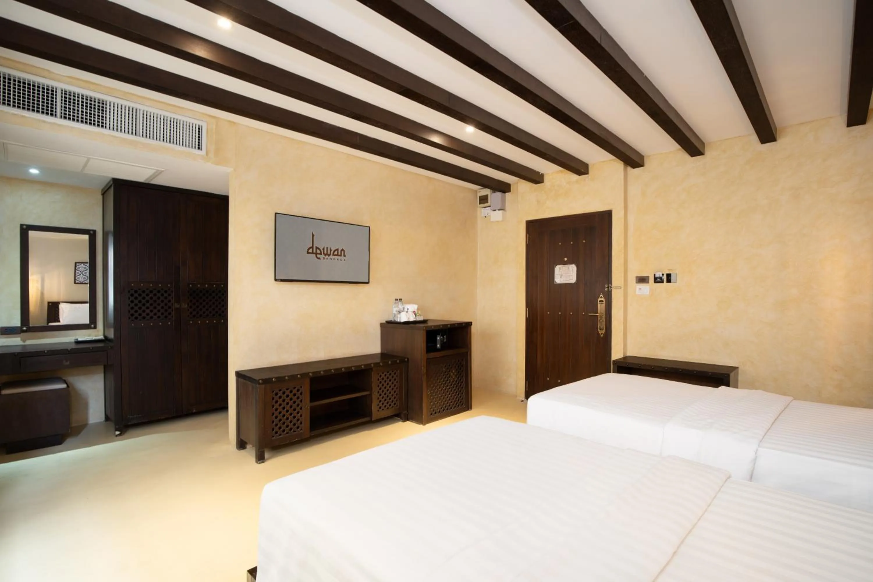 Bed in Dewan Bangkok