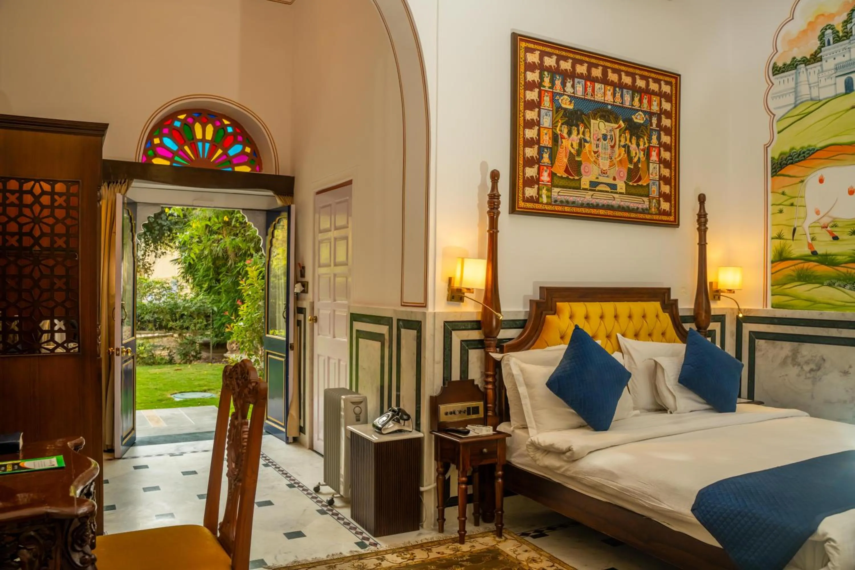 Photo of the whole room, Bed in Hotel Narain Niwas Palace