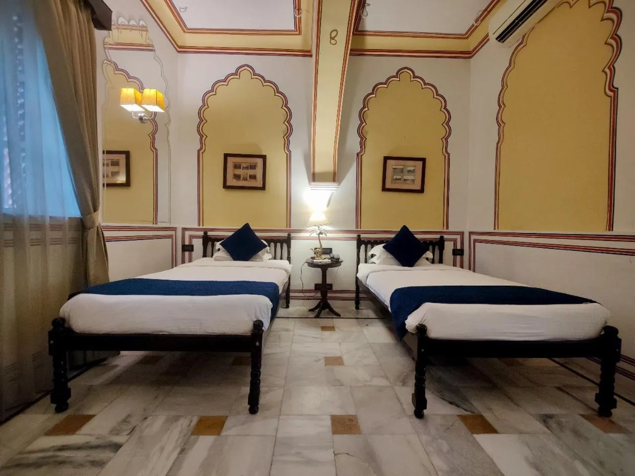Photo of the whole room, Bed in Hotel Narain Niwas Palace