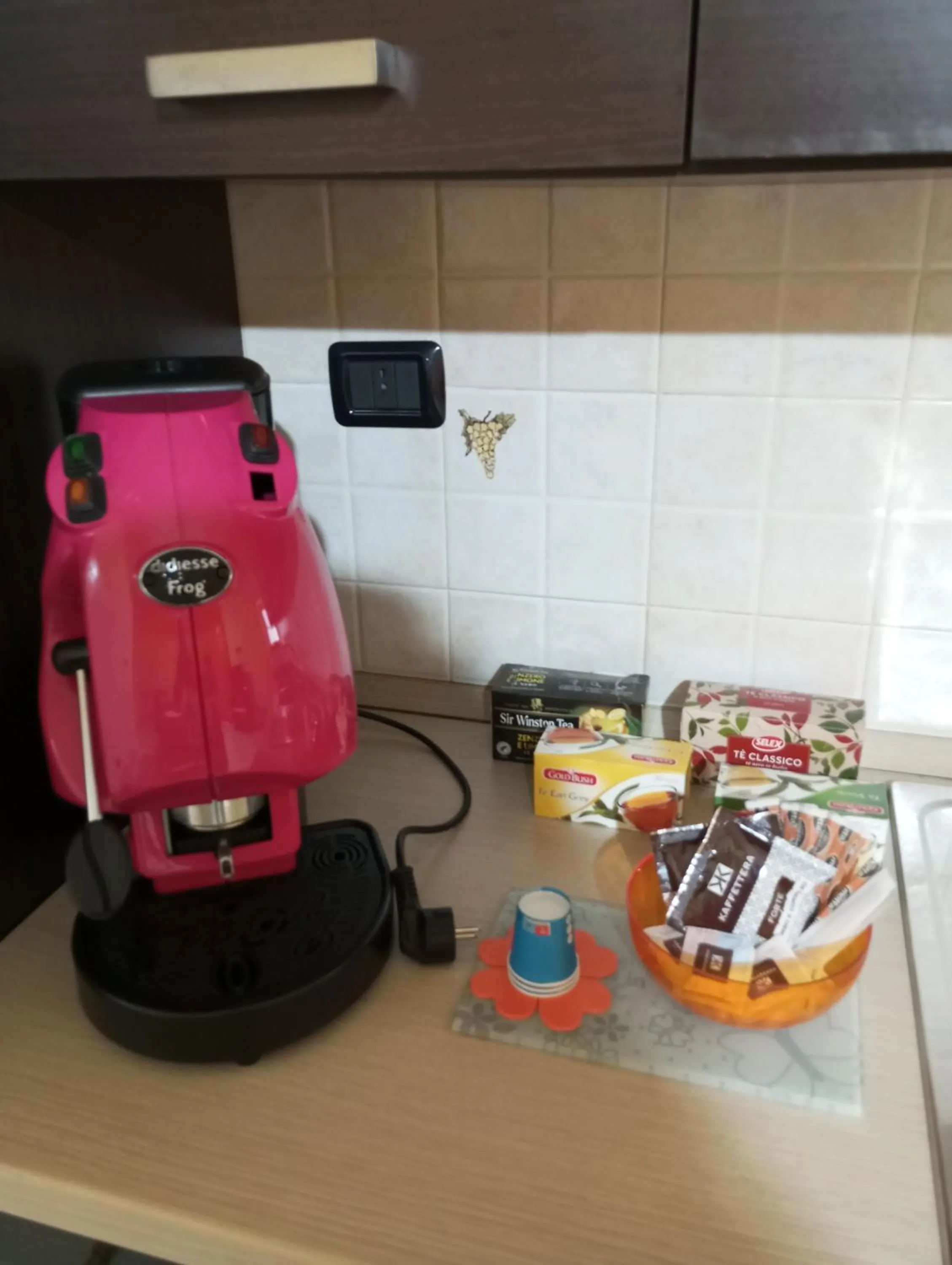 Coffee/tea facilities in La Corte dei Morra