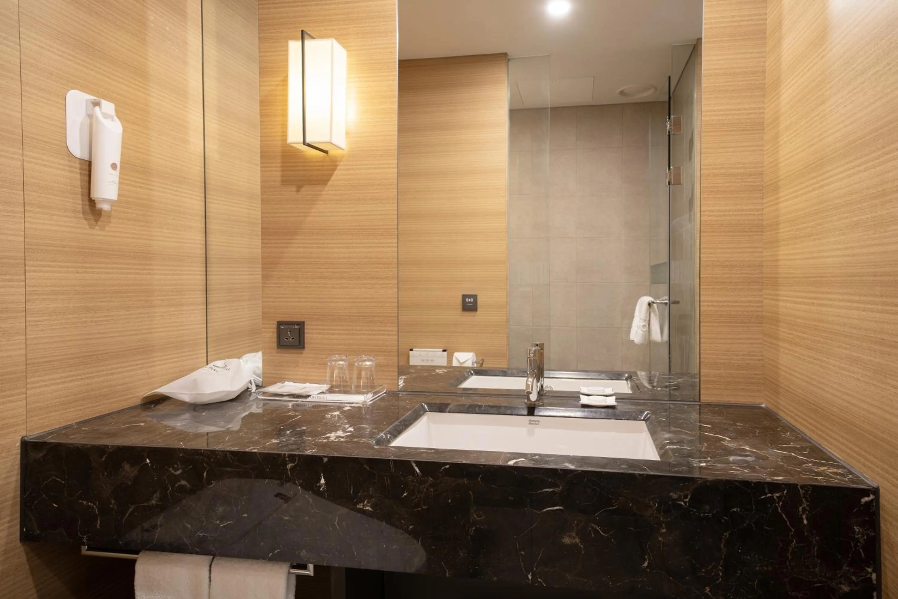 Bathroom in Crown Park Hotel Seoul Myeongdong