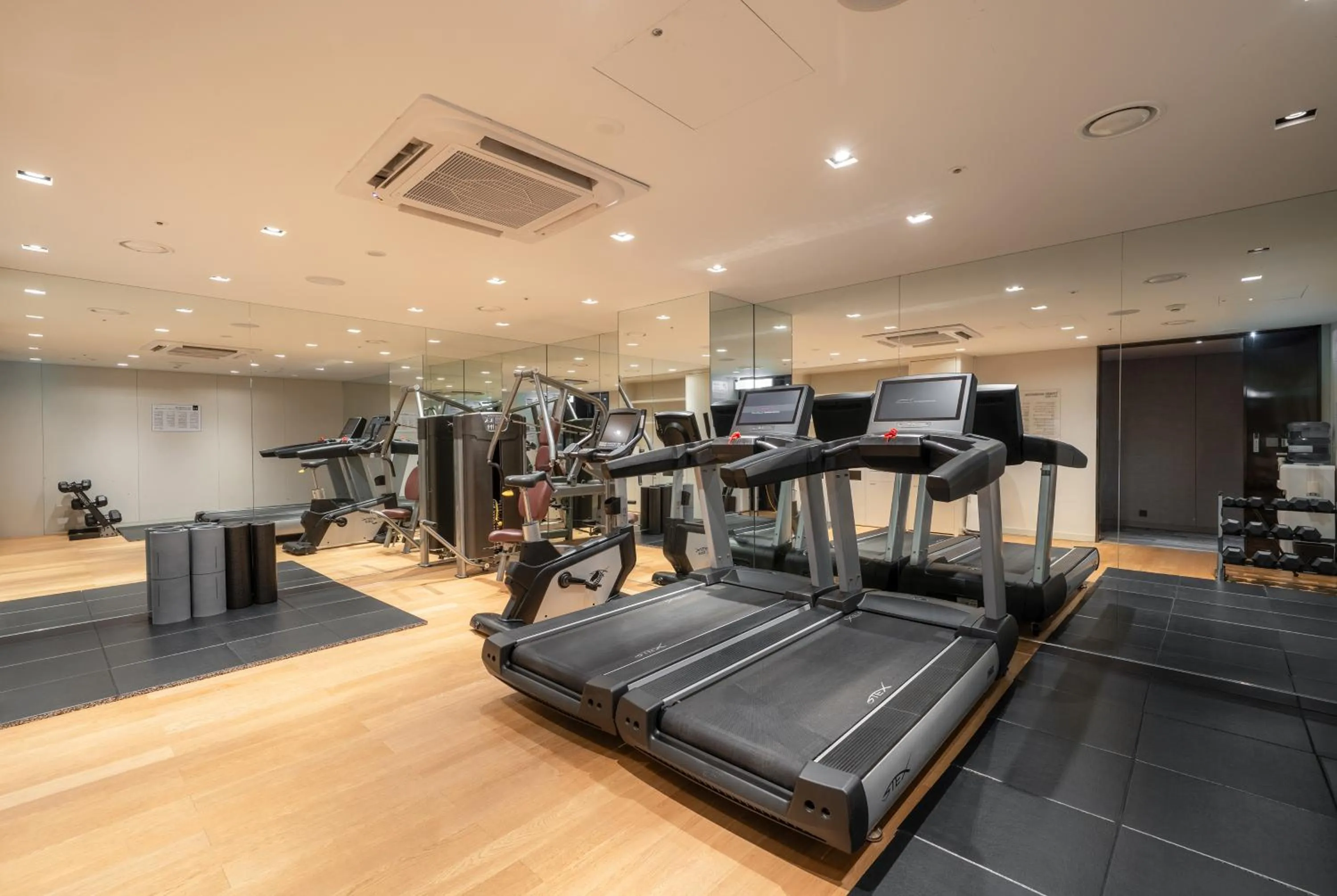 Fitness centre/facilities in Crown Park Hotel Seoul Myeongdong