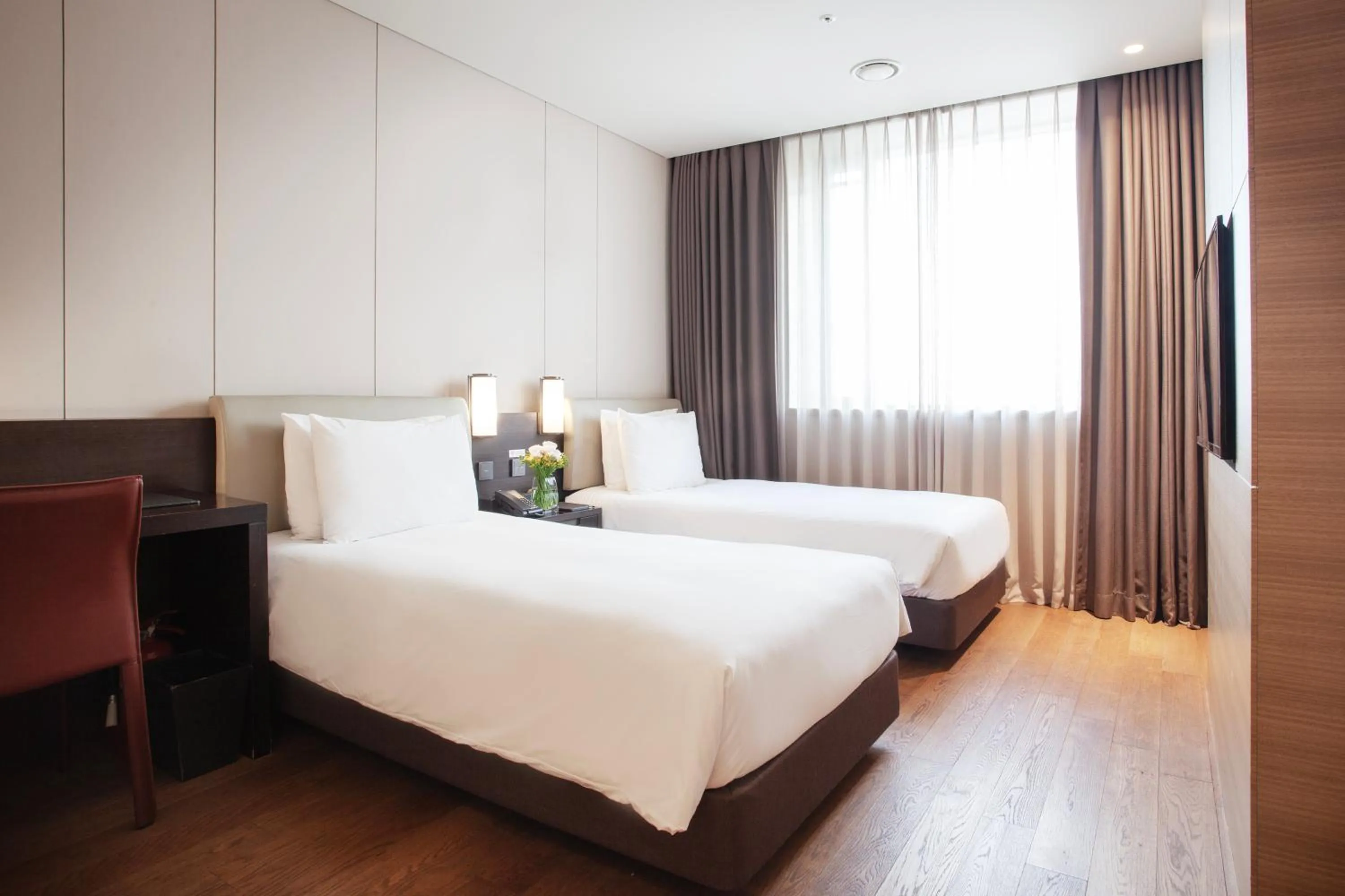 Bedroom, Bed in Crown Park Hotel Seoul Myeongdong