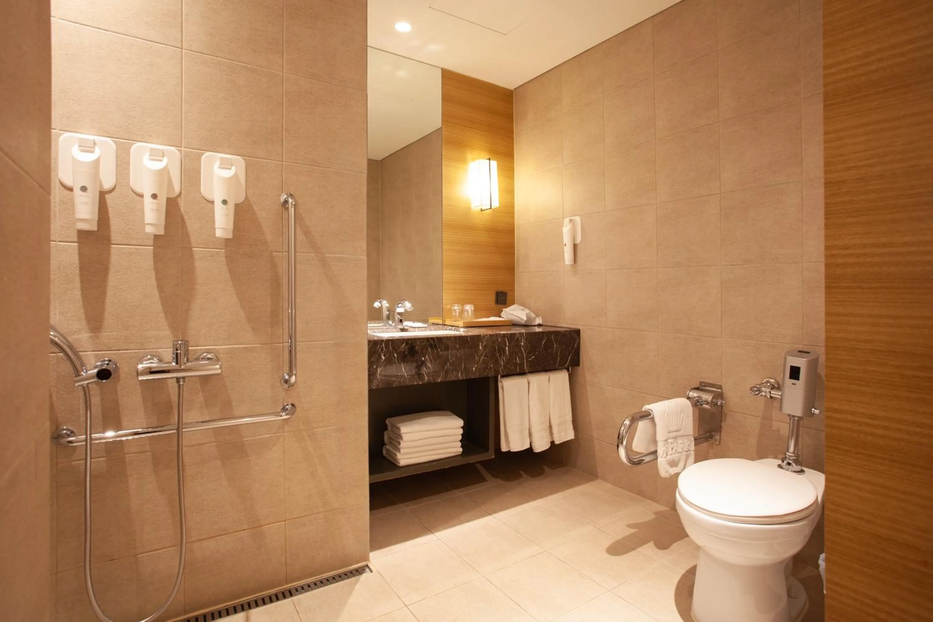Bathroom in Crown Park Hotel Seoul Myeongdong