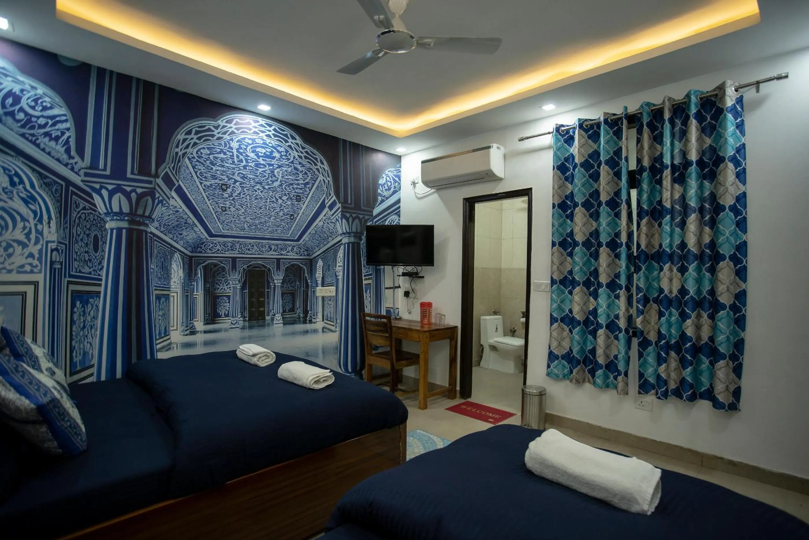 Photo of the whole room, Bed in Hotel Yes Boss International- Awarded Best Hotel 2025 in Budget Category