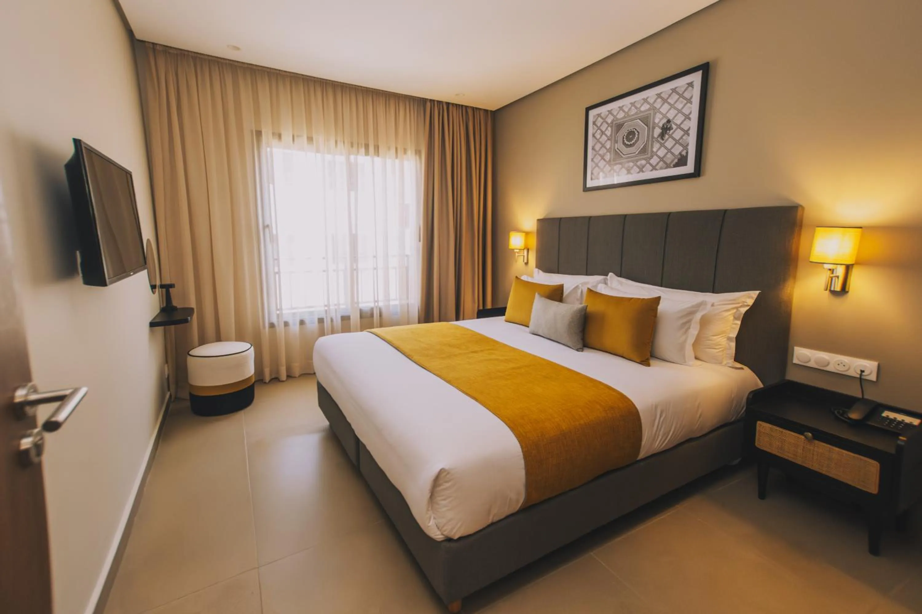 Bed in Dally Apart Hotel