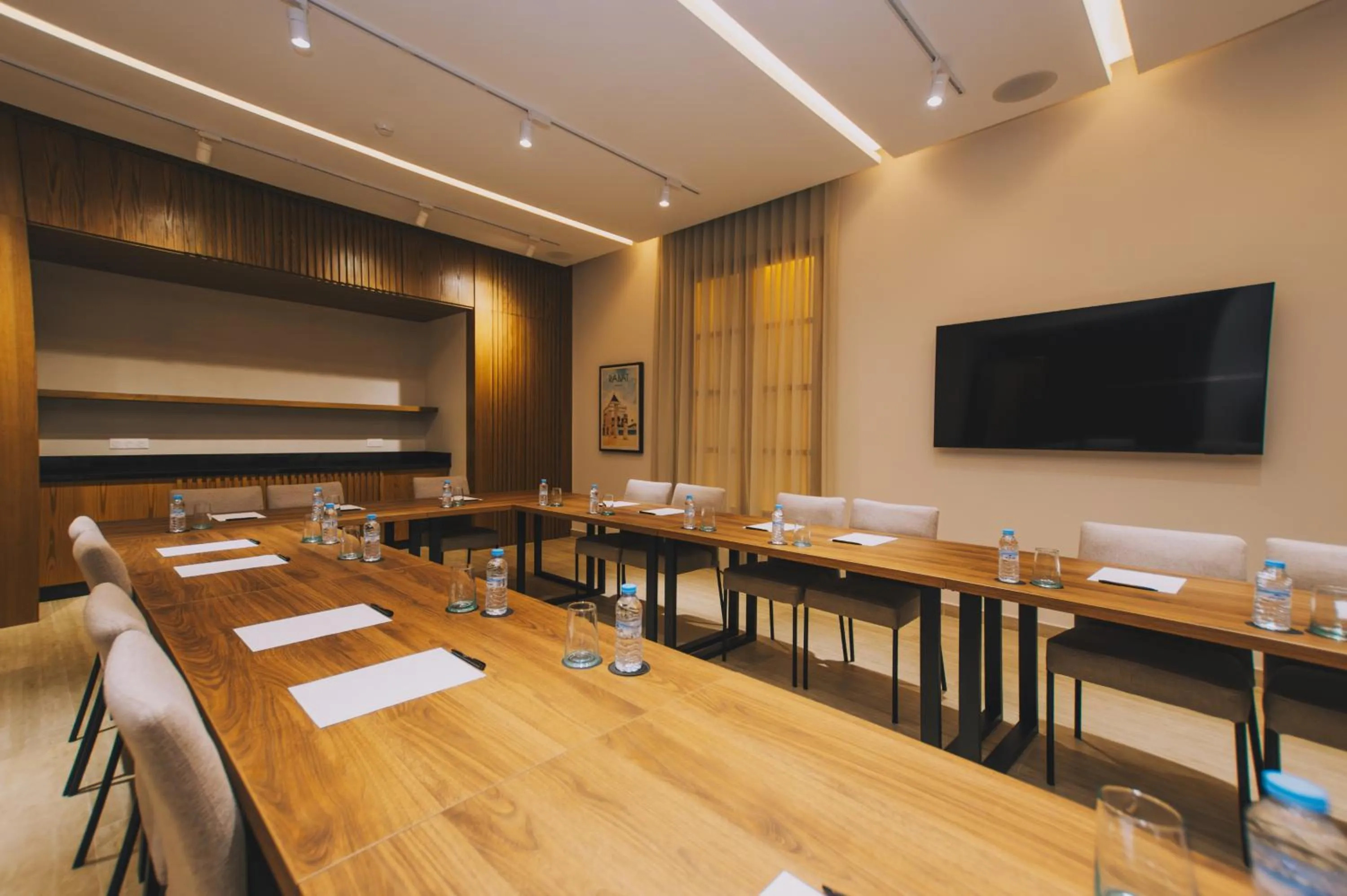 Banquet/Function facilities in Dally Apart Hotel