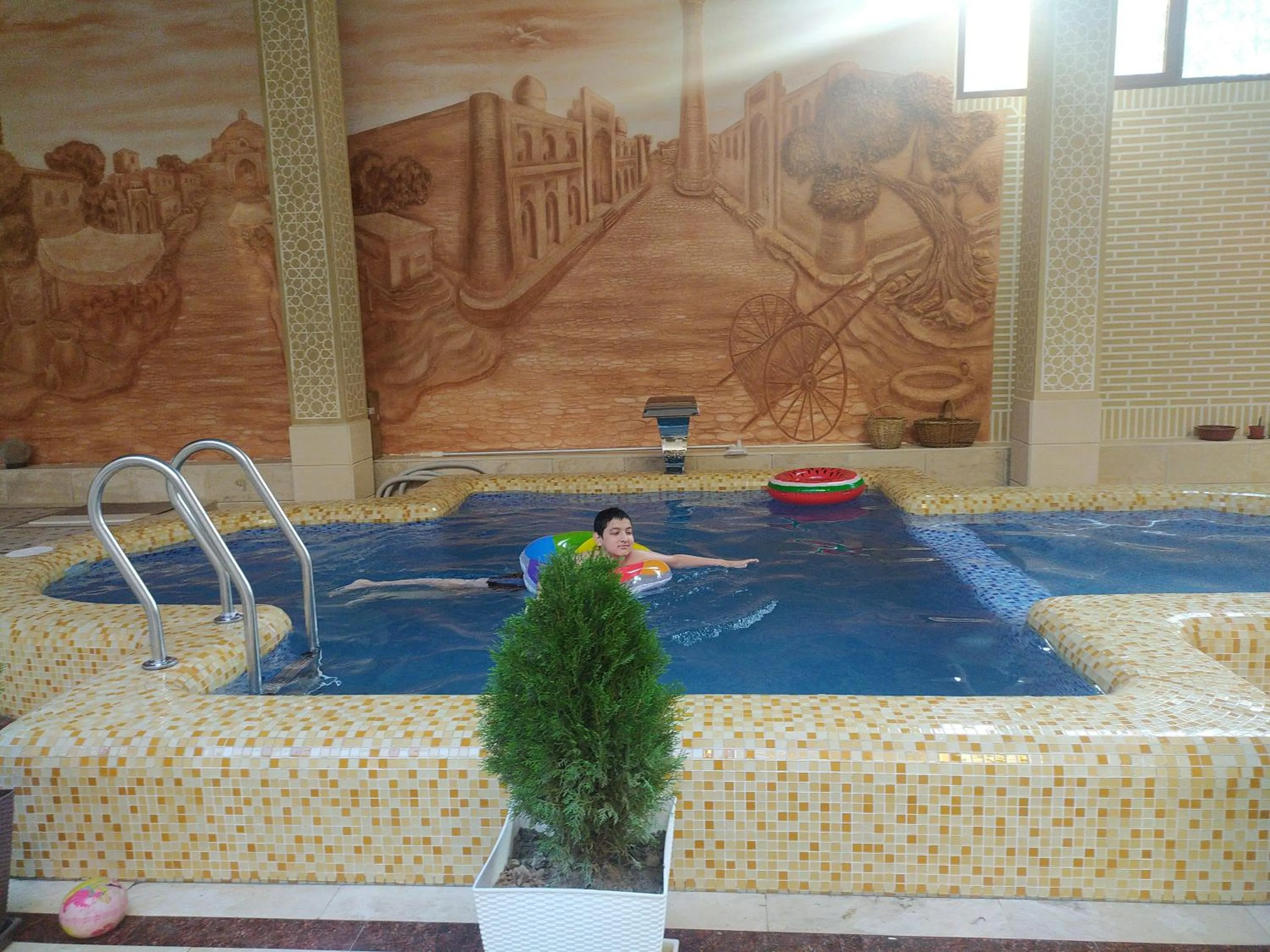 Swimming pool in Hotel Shams