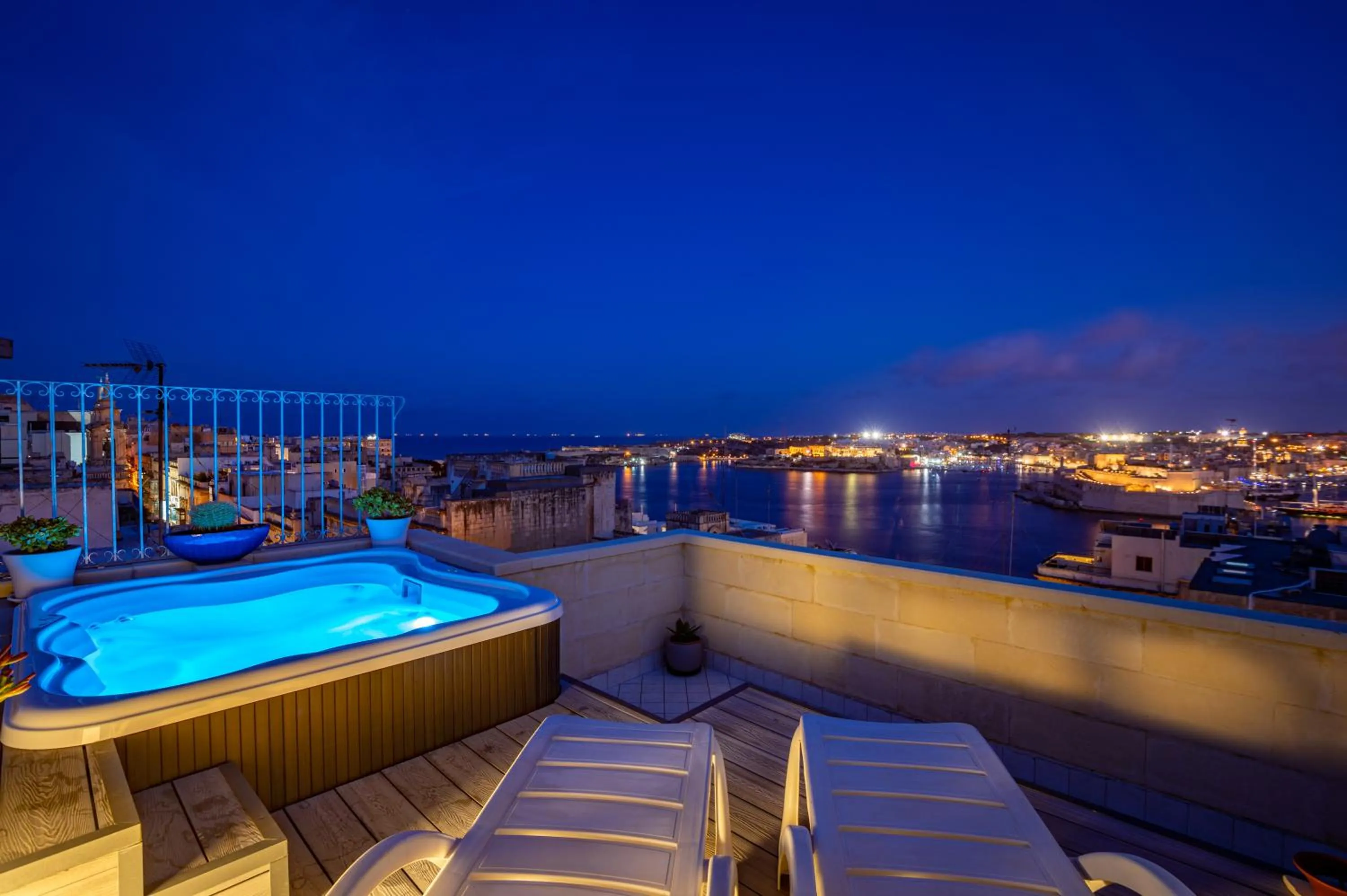 Balcony/Terrace in Tano's Boutique Guesthouse