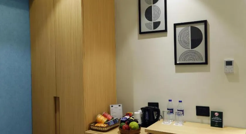 Aralia A business Hotel, MIDC