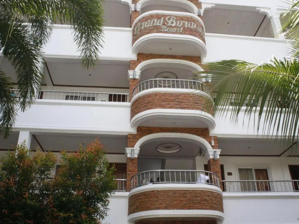 Grand Boracay Resort