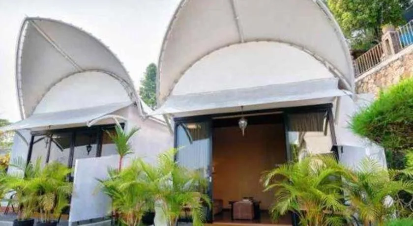 The Valley Resort Hotel