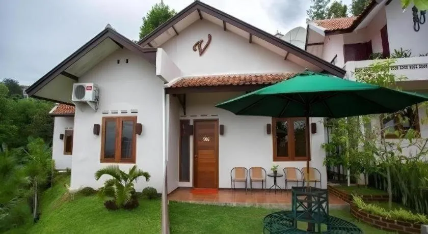 The Valley Resort Hotel