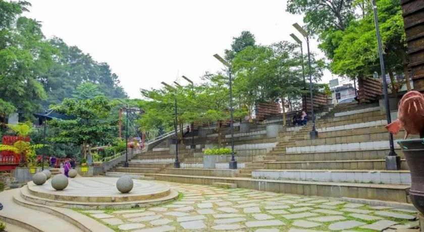 The Valley Resort Hotel