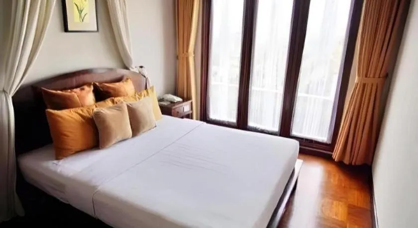 Bed in The Valley Resort Hotel
