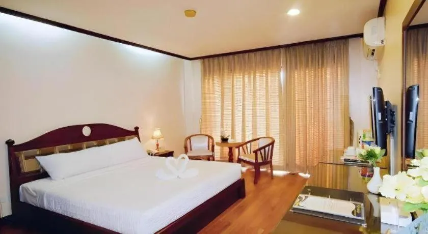 Bed in Vista Marina Hotel and Resort