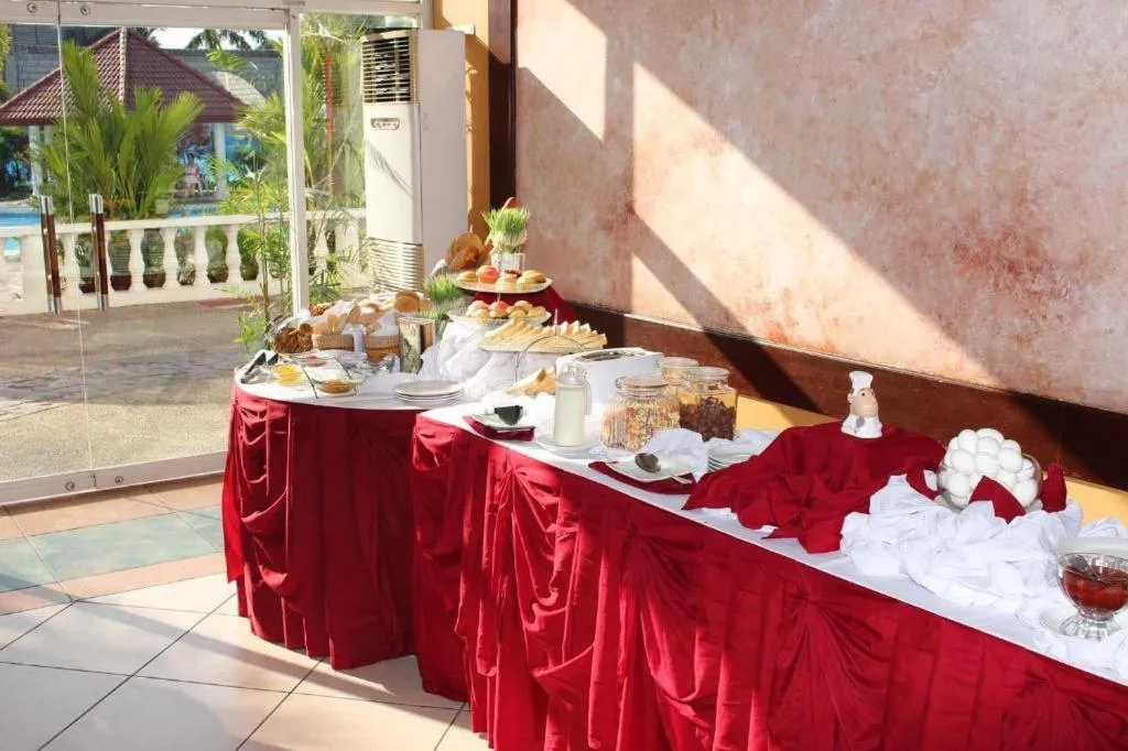 Vista Marina Hotel and Resort