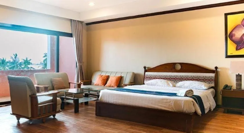 Bed in Vista Marina Hotel and Resort