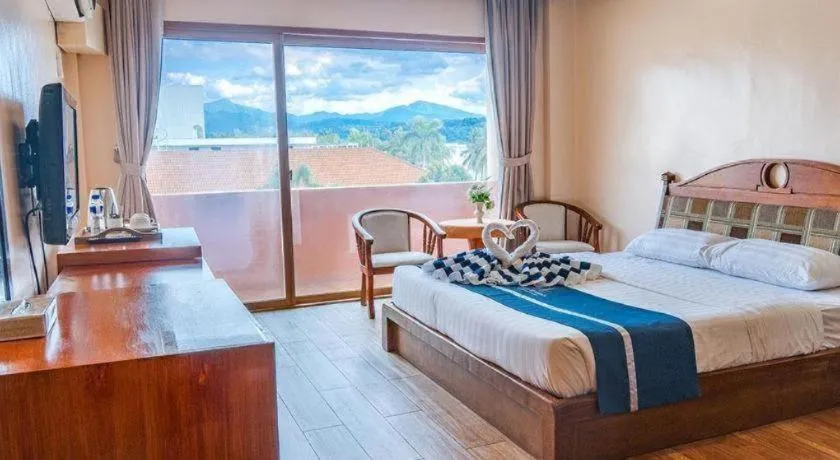 Bed in Vista Marina Hotel and Resort