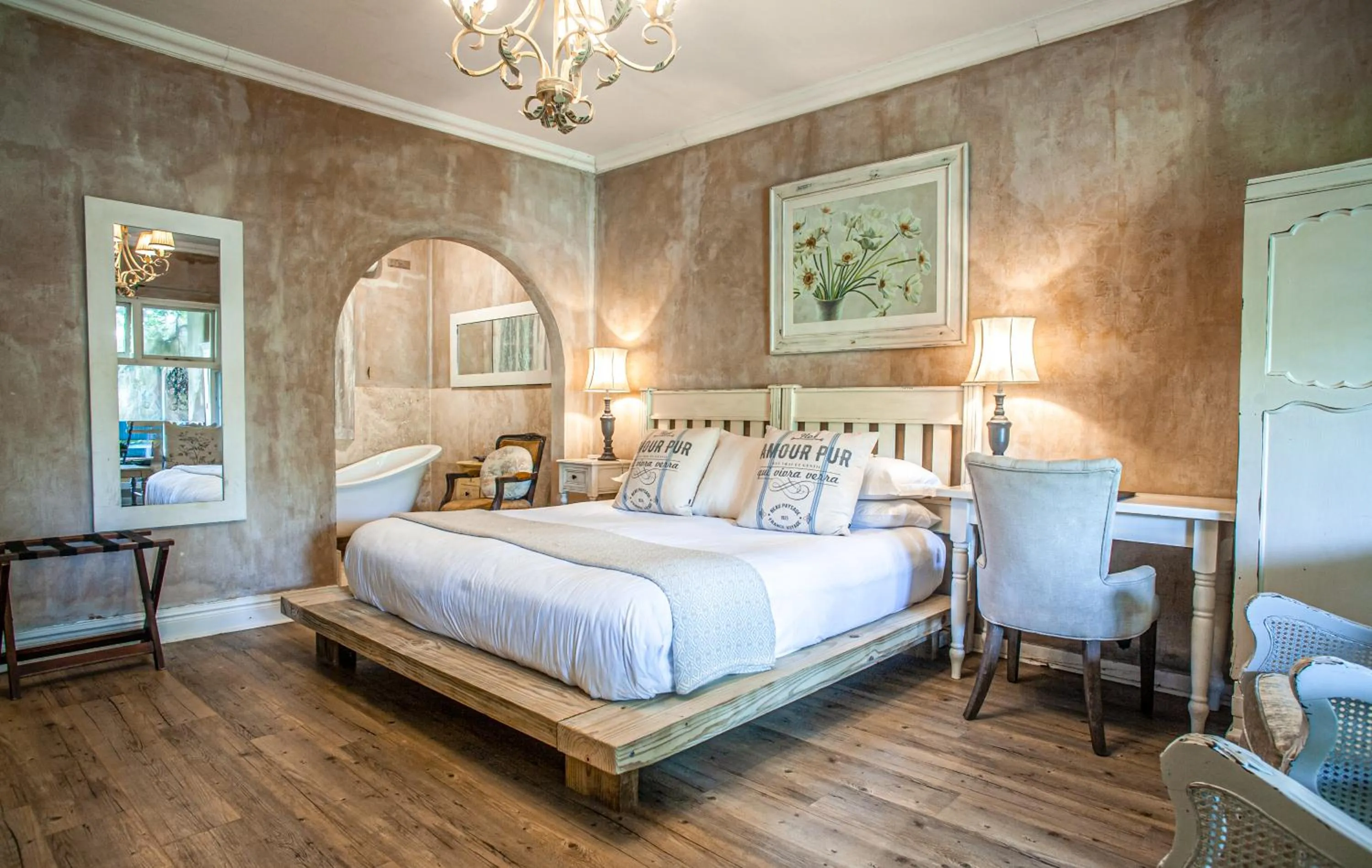 Bed in Petite Provence B&B