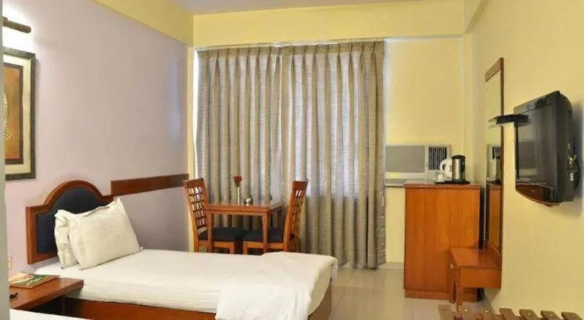 Bed in Hotel Tourist