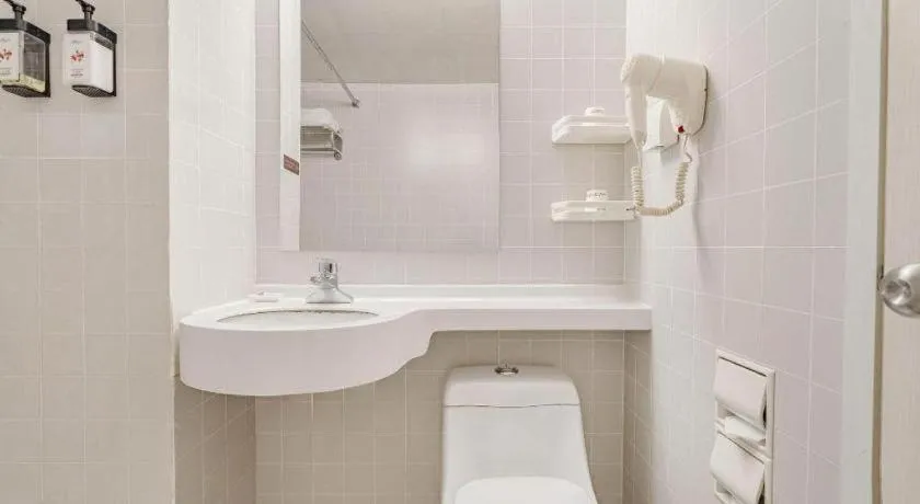 Jinjiang Inn Shanghai International Tourism and Resorts Zone Kangxin Highway Branch