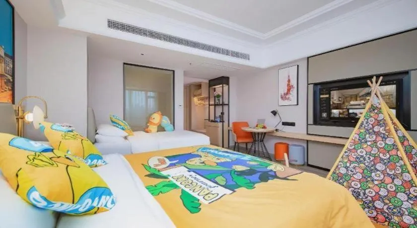 Bed in Vienna International Hotel Wuhan Huanghelou Pengliuyang Metro Station