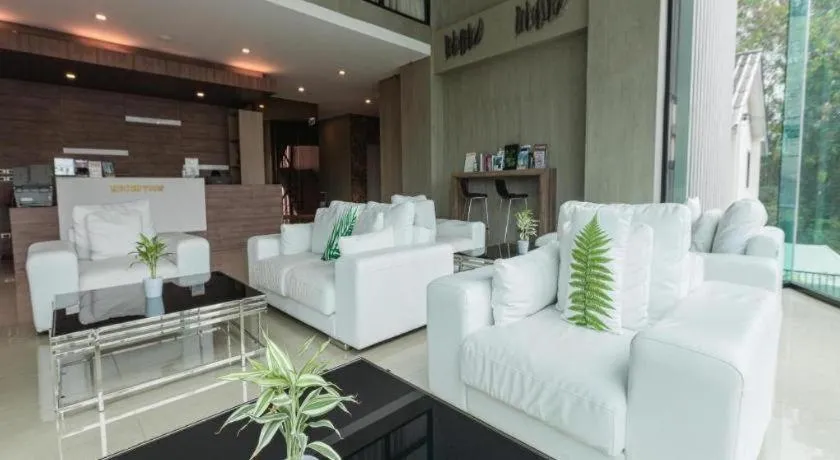 B2 Bangna Premier Hotel