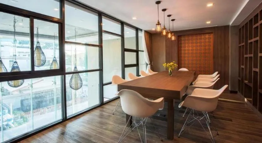 B2 Bangna Premier Hotel