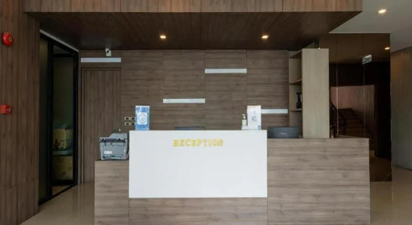 B2 Bangna Premier Hotel