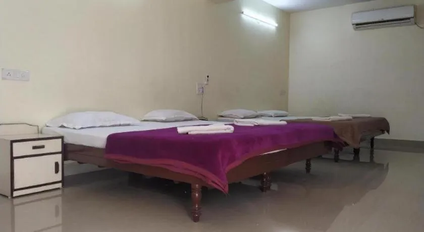 Bed in Atlanta Beach Resort