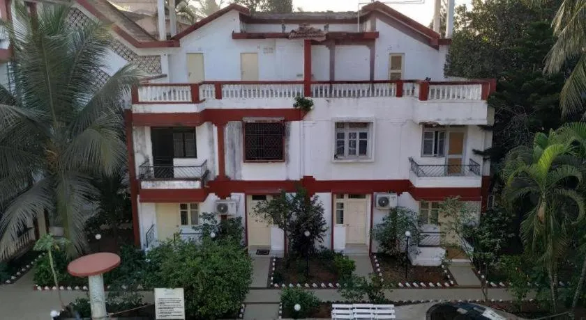 Atlanta Beach Resort