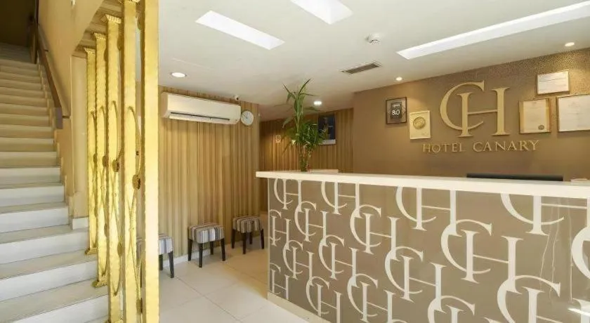 Canary Hotel