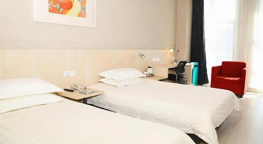 Bed in Jinjiang Inn Tianjin Airport Branch
