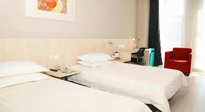 Bed in Jinjiang Inn Tianjin Airport Branch
