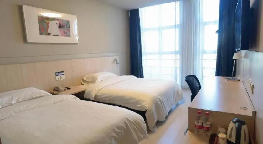 Bed in Jinjiang Inn Tianjin Airport Branch
