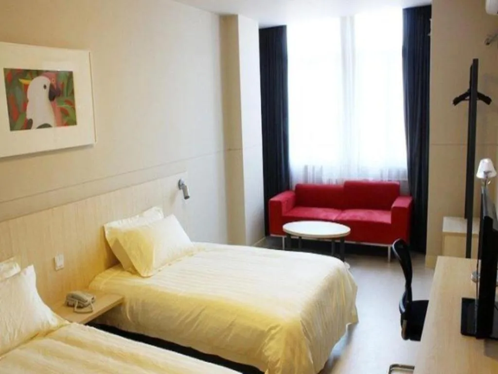 Bed in Jinjiang Inn Tianjin Konggang Branch