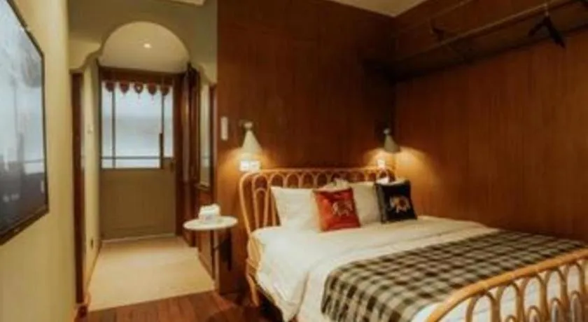 Bed in The House Tour Downtown