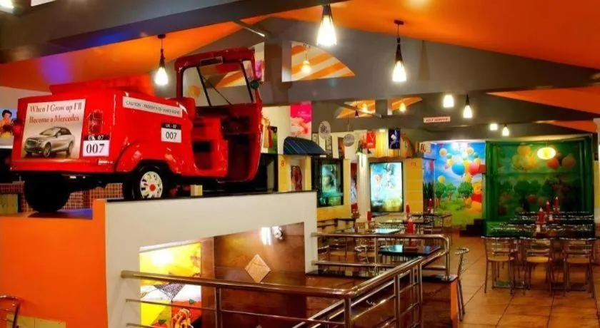 Hotel Hilltop Towers